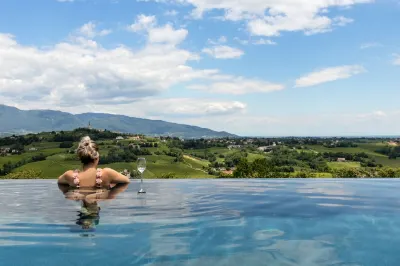 Villa del Poggio Prosecco Bike Hotel فنادق في Cison di Valmarino