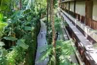 Komaneka at Bisma Ubud Các khách sạn gần Tibumana Waterfall