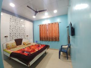 Tanveer Residency