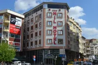 Nil Hotel Hotels in 