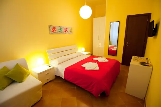 Rome Services Porta Castello Hotels near Palazzo Alicorni