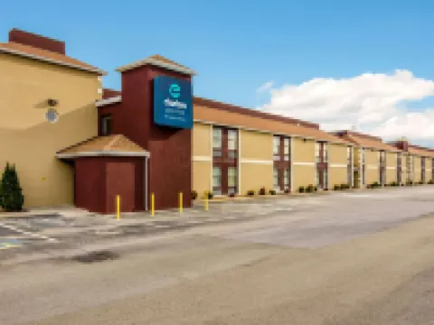 スパーク バイ ヒルトン アビンドン I-81 ニア フェアグラウンズ アビンドンのホテル