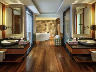 2ベッドルームヴィラ・デュ・ジャルダン専用プール付き ソフィテル シンガポール セントーサ リゾート&スパ(ステイケーション可)の写真