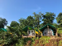 Ananta Ecostays - con vistas a la montaña