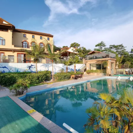 Huizhou Nankunshan Obi Pool & Hot Spring Luxury Holiday Villa
