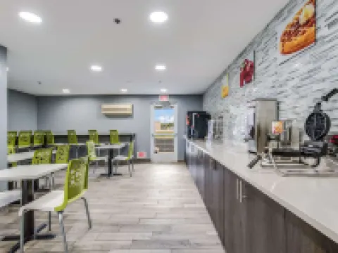 Quality Inn Owatonna Near Medical Center Hotels in Steele County