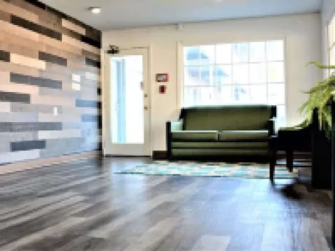 Travelodge by Wyndham Walterboro Hotels in Colleton County