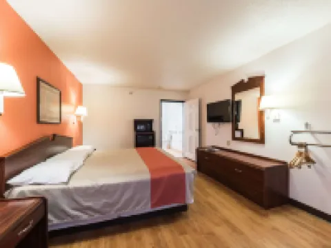 Quality Inn & Suites Junction Hotels in Junction