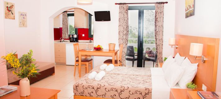 Marigianna Apartments Hotels in Sisi