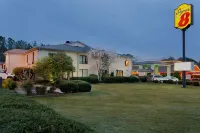 Super 8 by Wyndham Lancaster Hotel in zona University of South Carolina Lancaster