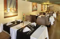 El Conquistador Hotel - sarapan