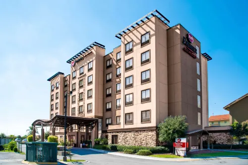 Best Western Premier Monterrey Aeropuerto Hotels in Аподака
