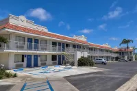 Motel 6 Carlsbad, CA - Near Legoland