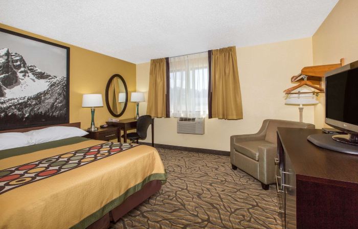 Super 8 by Wyndham Nampa