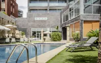 Exe Cunit Suites & Spa - Pools