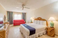 Caribbean Palm Village Resort Hotels near I Aruba sign