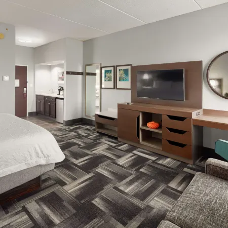 Hampton Inn Louisville-Northeast
