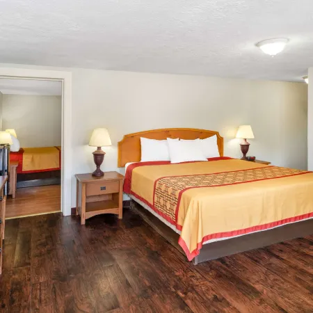 Pigeon Forge Parkway Inn