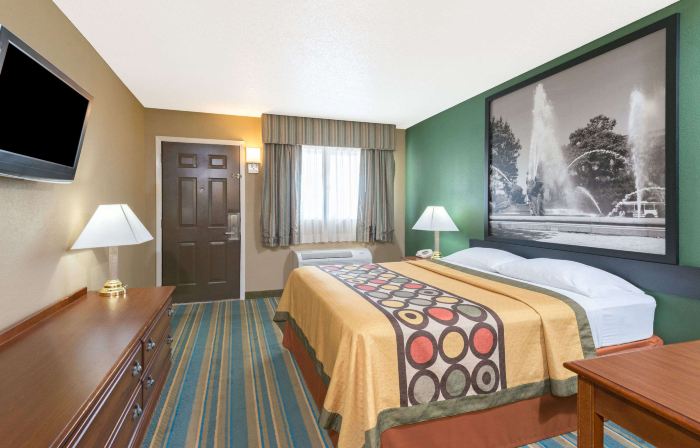 Super 8 by Wyndham Greencastle