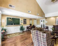 Quality Inn Conyers I-20 - parking