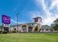Sleep Inn & Suites Port Clinton Hotels in Put-in-Bay