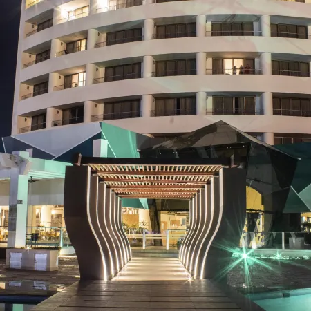 Holiday Inn TUXPAN - CONVENTION CENTER by IHG