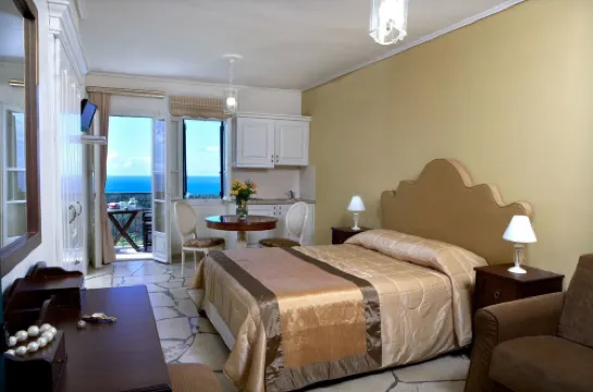 Dafnoudi Hotel Apartments