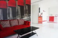 RedDoorz @ Jalan Tanjung Blitar Hotels in Sukorejo