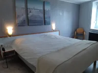 Logis Hôtel les Chardons Bleus Restaurant le Bistrot de La Mer Hotels in Roscoff