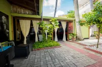 Terra Linda Resort Hotels near Playa cangrejo