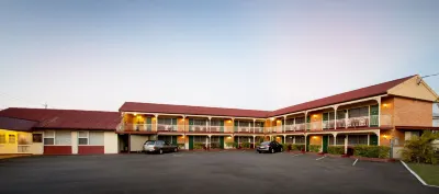 Mineral Sands Motel فنادق في Tinana