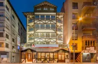 Montecarlo Hotels in Meritxell