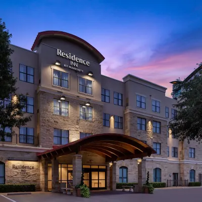 Residence Inn Fort Worth Cultural District Hotels near Will Rogers Memorial Center