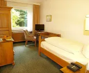 Heidehotel Waldhütte Hotels in Warendorf