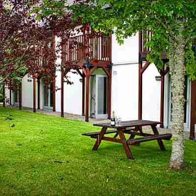 Castle Oaks House Hotel Hotel Exterior