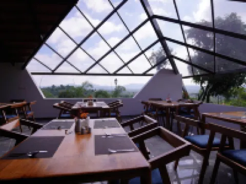 Ravishing Retreat Resort Hotels in Ramanagara