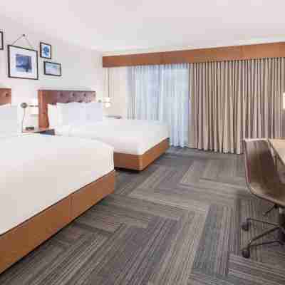 Four Points by Sheraton Spartanburg Rooms