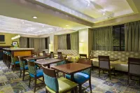 Hampton Inn Atlanta-Perimeter Center - 2-Star
