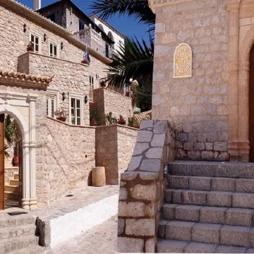 Angelica Traditional Boutique Hotel