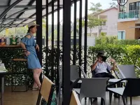 Smile Resort Thungsong - موقف سيارات