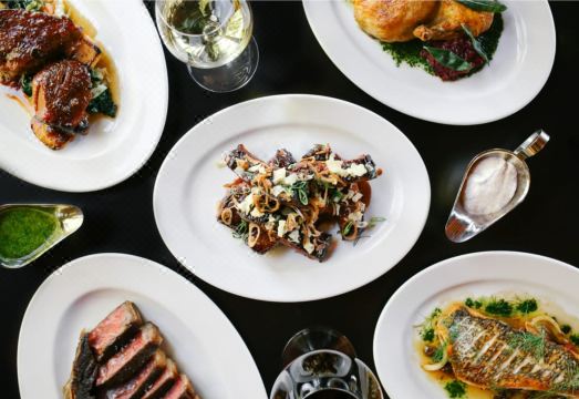 페어몬트 소노마 미션 인 & 스파 수영장