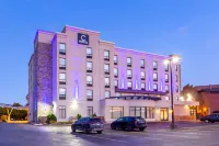Best Western Premier C Hotel by Carmens Hotels in der Nähe von Starlite Drive-In Theatre