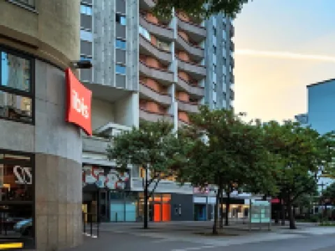 Ibis Paris Avenue d'Italie 13ème Hotels near NEOMA Business School
