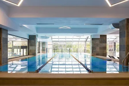 Hampton By Hilton Iasi Отели рядом с достопримечательностью «Botanic Garden»