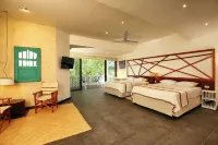 Maya Internacional Hotels in Flores