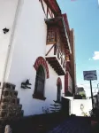Heritage Inn - Hostels