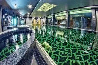 Hotel Krasicki - Pools