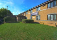Travelodge Kettering Thrapston Hotels near Southfield Farm Marsh