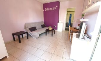 TK1 George Apartments by the Airport - Housity