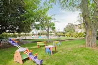 Podere Gli Olmi Hotels in Cecina